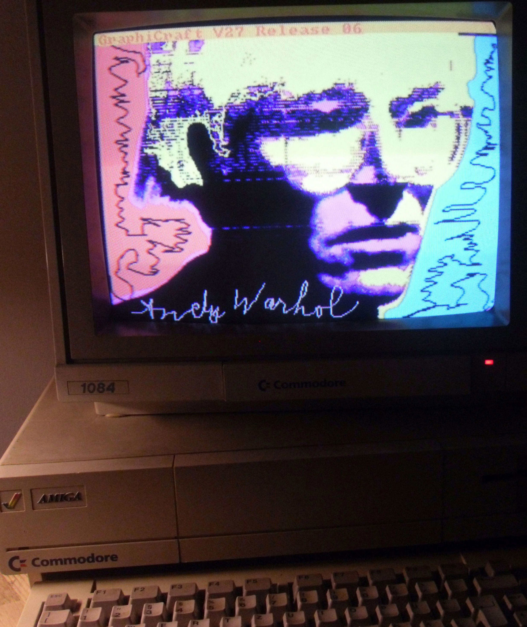 biancoscuro_Andy-Warhol_Autoritratto_1985_Amiga-1000-2000