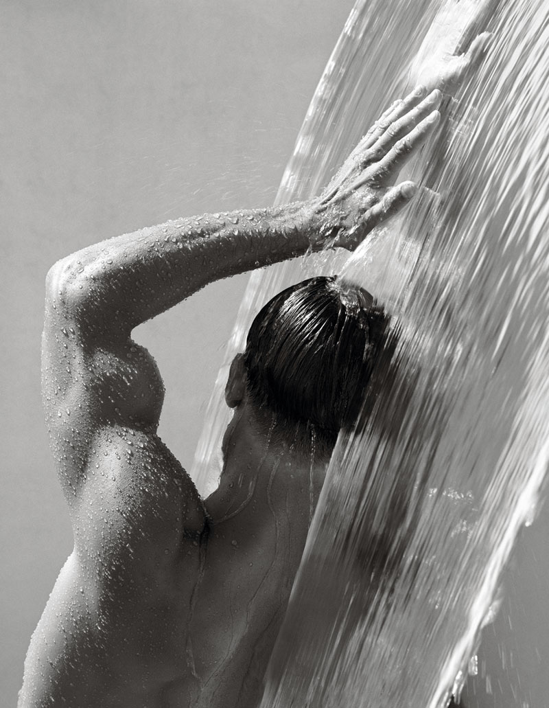 Waterfall IV, Hollywood 1988 © Herb Ritts Foundation